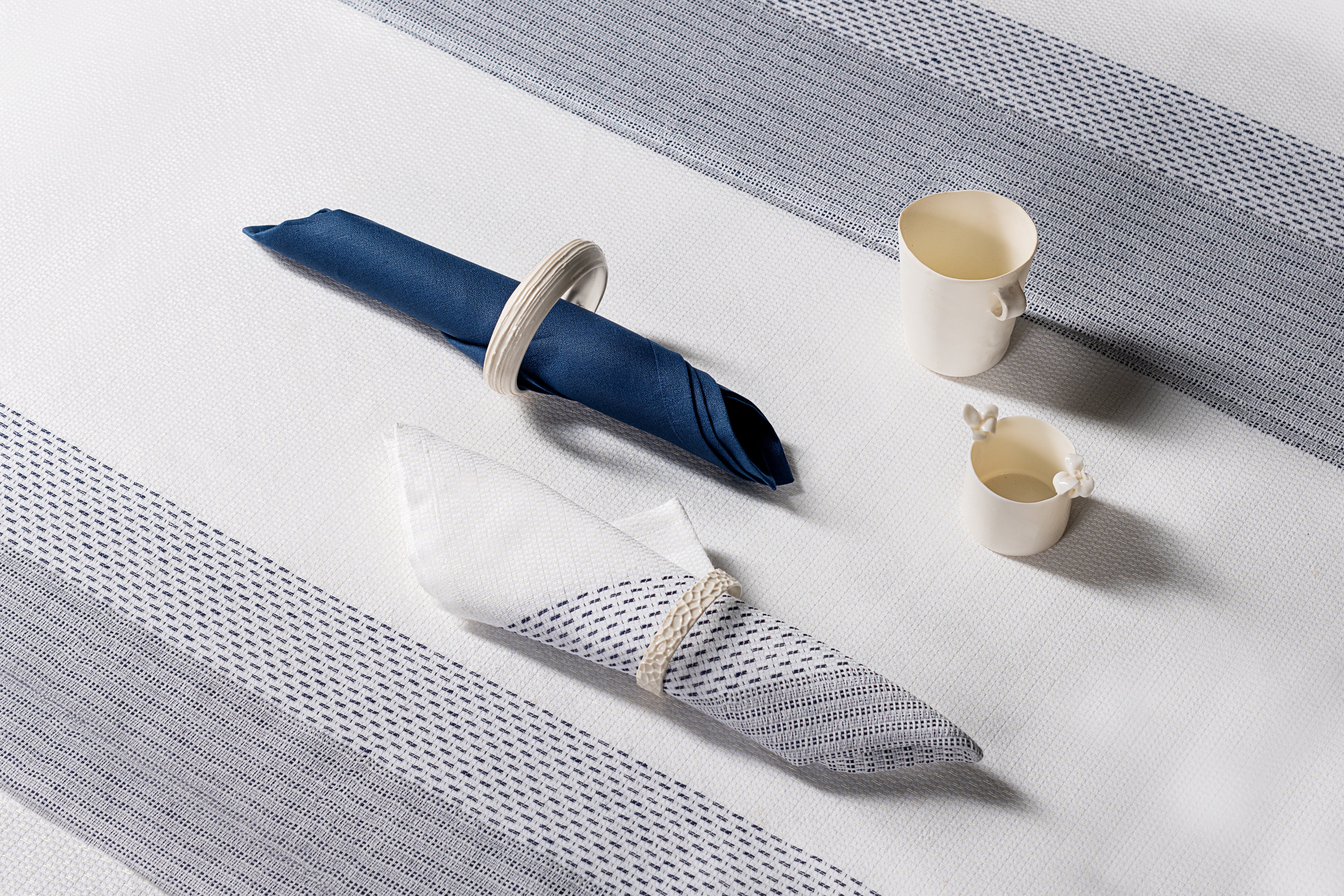 Saturnia Tablecloth Set